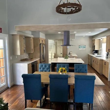 Elegant Beach Living, Just Blocks To The Sand Huntington Beach Exterior photo